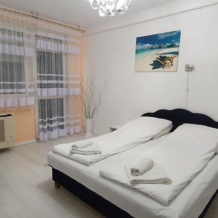 Anna Apartman Сегед Екстериор снимка