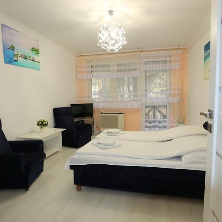 Anna Apartman Сегед Екстериор снимка